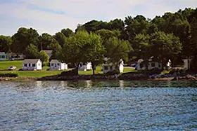 Edgewater Motel and Cottages