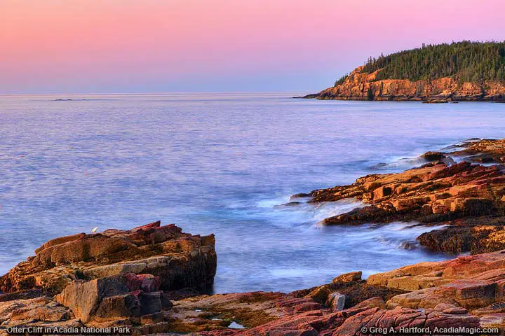 This shows the rocky coast of Acadia National Park near Otter Cliff on MDI.